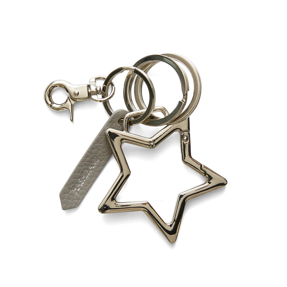 イナバ化粧品　キーホルダー Amazon.co.jp: イナバ化粧品 キーホルダー : おもちゃ