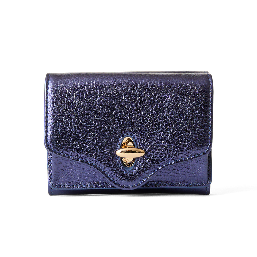 Ha-1706-410_MID_NIGHT_I-118.