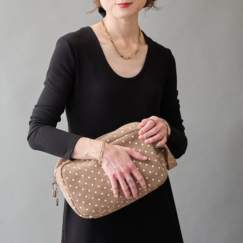 ◆CORRECT限定◆HASHIBAMI【Ha-2506-813 柄スエード ポーチクラッチ】グレーベージュ