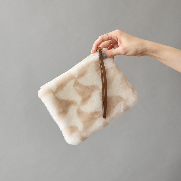 ◆CORRECT限定◆HASHIBAMI【Ha-2506-801 柄ムートン ポーチ】グレーベージュ