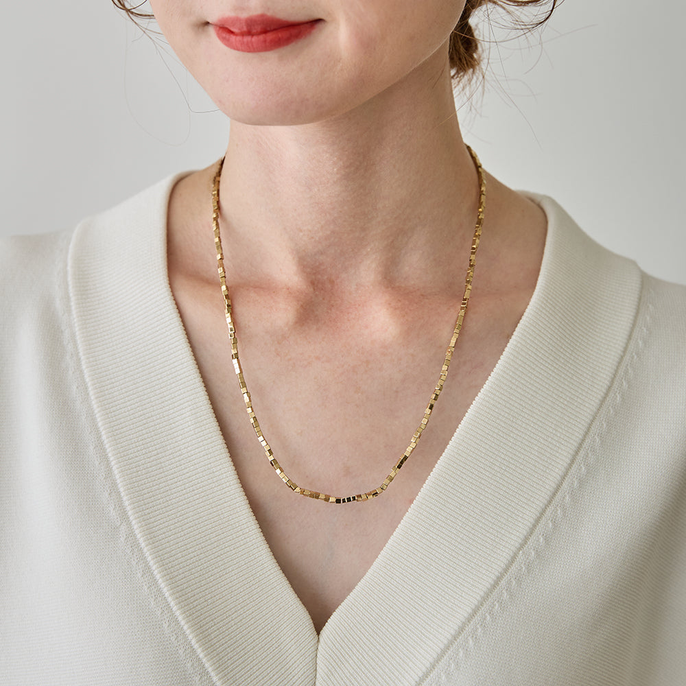 HASHIBAMI 【HB2100240 天然石 ゴールド 52cm ネックレス】 ※立方体