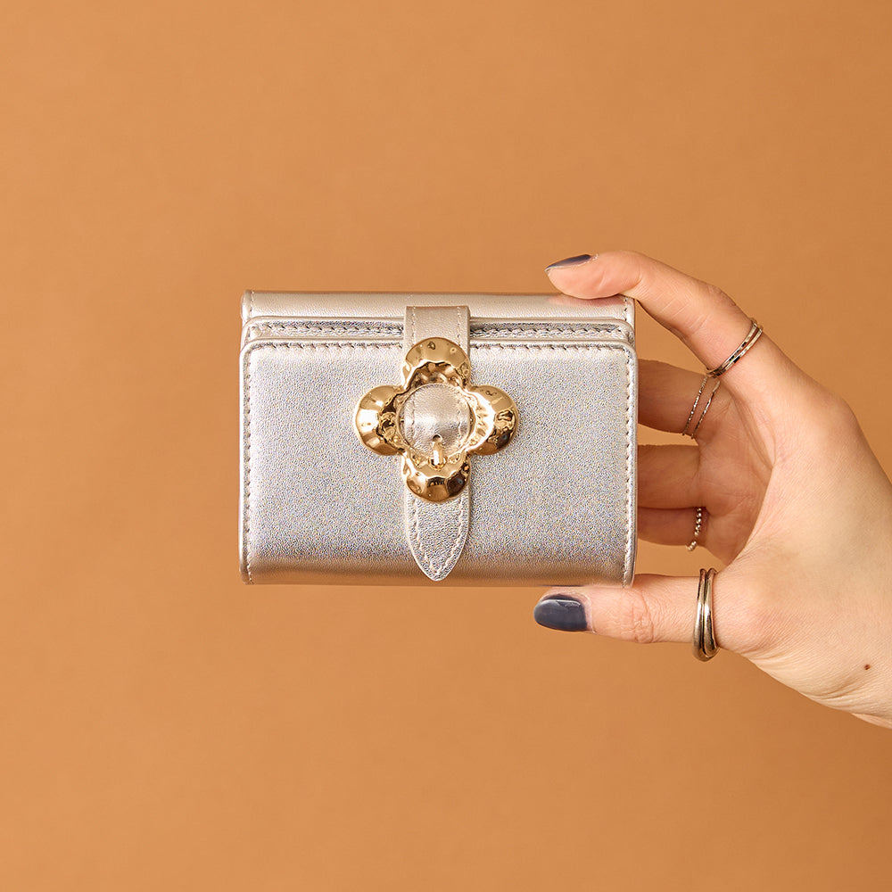 HASHIBAMI【Ha-2502-202 フラワーバックルミニウォレット