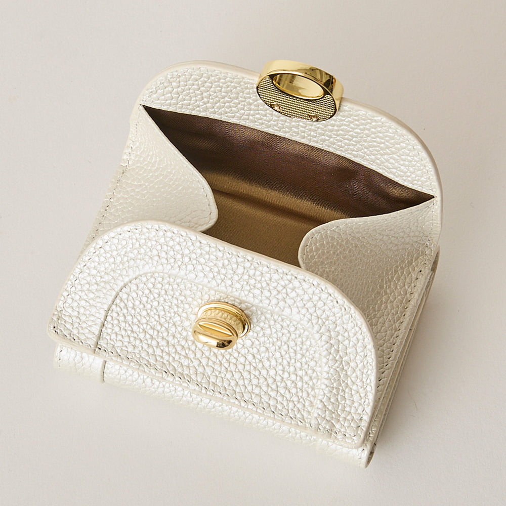 Ha-1711-453_CHAMPAGNE_I-