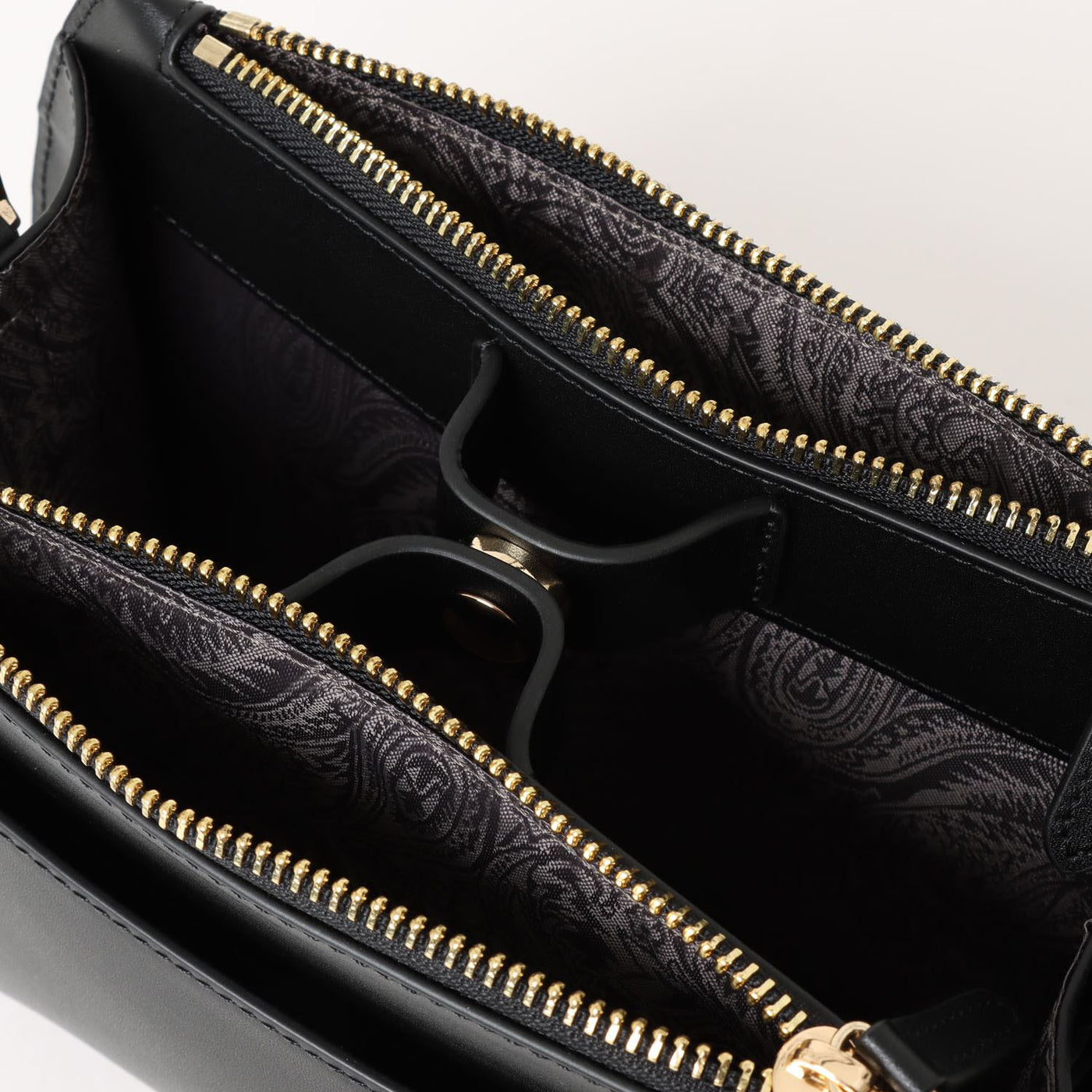 美品】ludlowブラックレザーリボンポシェット