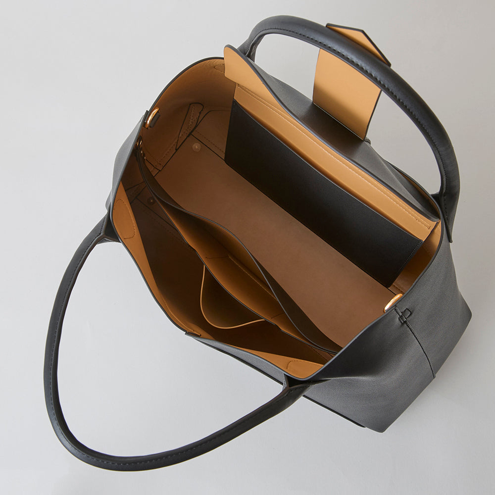 HASHIBAMI【Ha-2504-101 フェズ ヨコナガ A4バッグ】ダークブラウン