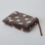 ◆CORRECT限定◆HASHIBAMI【Ha-2506-801 柄ムートン ポーチ】ダークブラウン