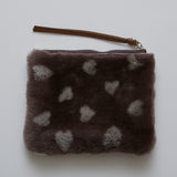 ◆CORRECT限定◆HASHIBAMI【Ha-2506-801 柄ムートン ポーチ】ダークブラウン