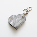 HASHIBAMI 【Ha-2506-804 ハート型 チェック柄 スマートキーリング】グレー