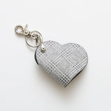 HASHIBAMI 【Ha-2506-804 ハート型 チェック柄 スマートキーリング】グレー