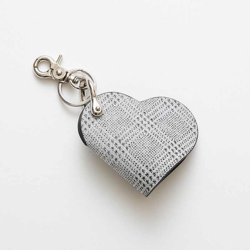 HASHIBAMI 【Ha-2506-804 ハート型 チェック柄 スマートキーリング】グレー