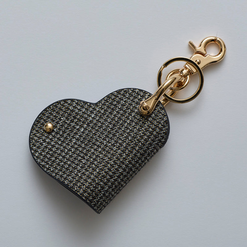 HASHIBAMI 【Ha-2506-804 ハート型 チェック柄 スマートキーリング】ブラック
