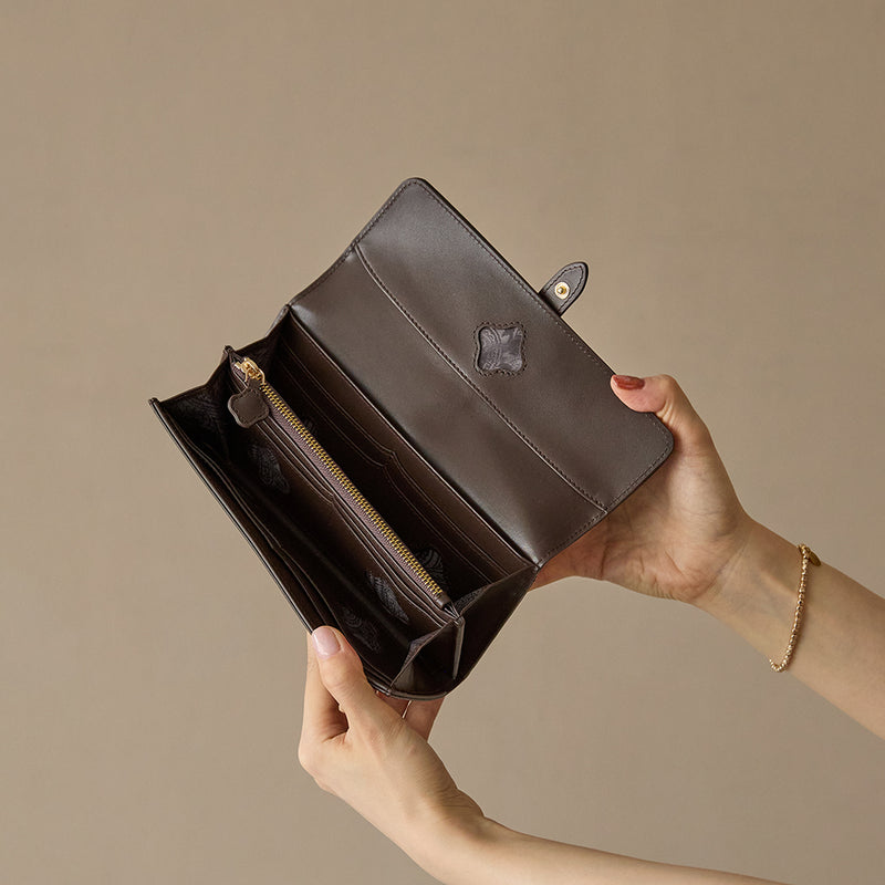 《予約商品》HASHIBAMI【Ha-2509-605 フラワーバックル ロングウォレット】ダークブラウン