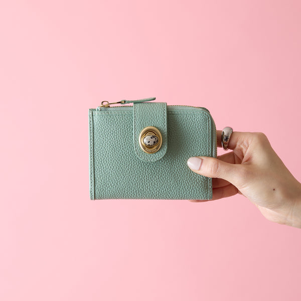 HALF WALLET – CORRECT Official Online Store