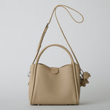 murir【MUR25007 フラワーチャーム付き2WAYショルダーバッグ】ベージュ