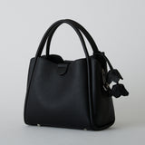 murir【MUR25007 フラワーチャーム付き2WAYショルダーバッグ】ブラック