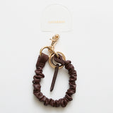 HASHIBAMI【Ha-2509-609 クシュクシュ レザー ハンドストラップ】ダークブラウン