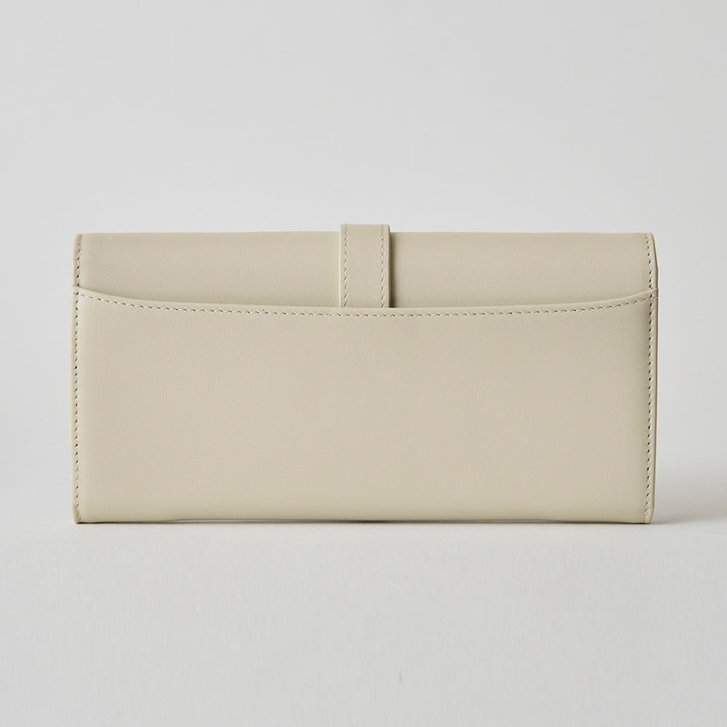 《予約商品》HASHIBAMI【Ha-2509-605 フラワーバックル ロングウォレット】エクリュ