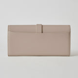 《予約商品》HASHIBAMI【Ha-2509-605 フラワーバックル ロングウォレット】グレーベージュ