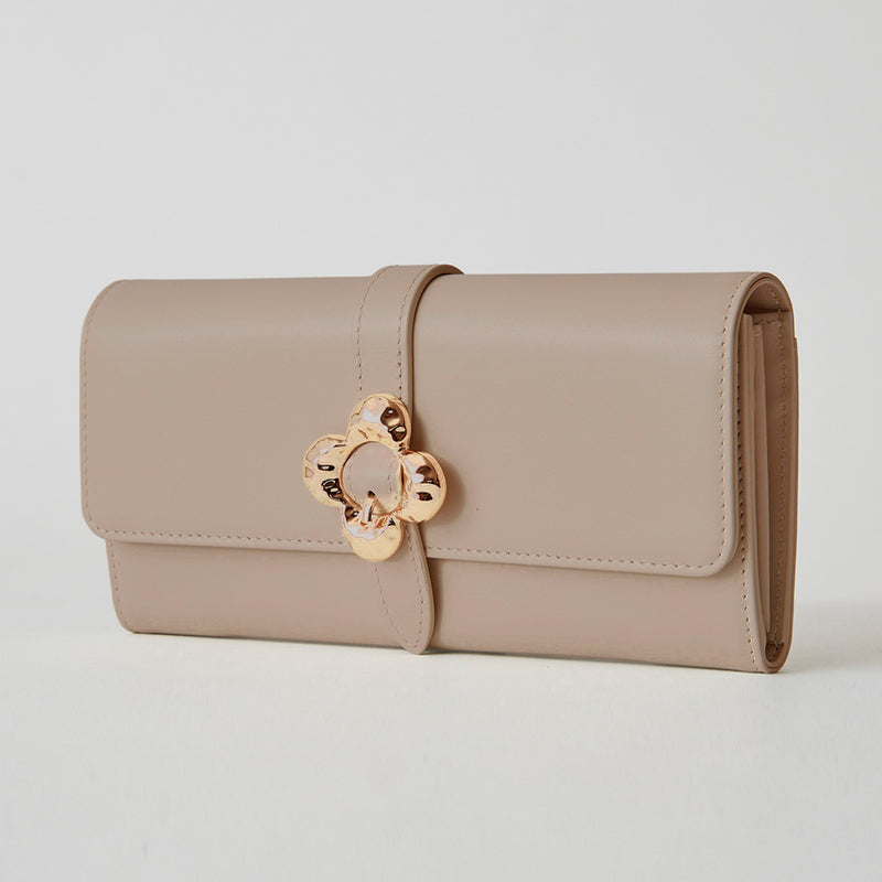 《予約商品》HASHIBAMI【Ha-2509-605 フラワーバックル ロングウォレット】グレーベージュ