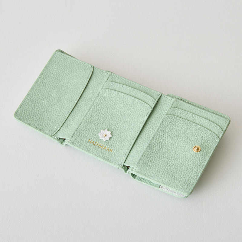 《予約商品》HASHIBAMI 【Ha-2509-606 スモールフラワー ミニウォレット】オパールグリーン