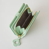 HASHIBAMI【Ha-2407-500 フラワーバックル 二つ折りウォレット】オパールグリーン