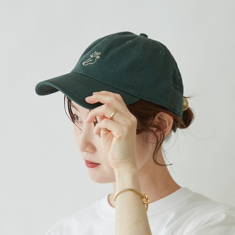 N+Ecology 【NE-0022001  猫刺繍キャップ 】ベージュ(じっと見ネコ)